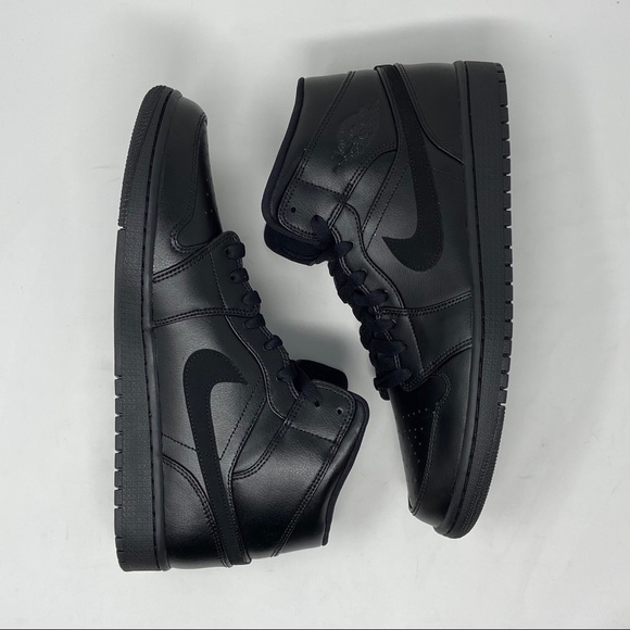 Air Jordan 1 Mid Triple Black Mens Retro Nike - Picture 8 of 8
